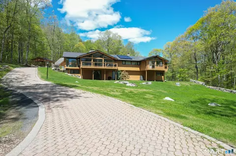 Exterior - 305 Westledge Dr, Torrington, CT 06790 photo 2 of 6