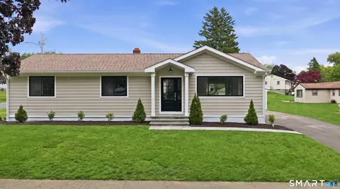 110 Russell Rd, Stratford, CT 06614