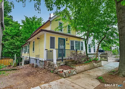 134 Greenwich Ave, New Haven, CT 06519