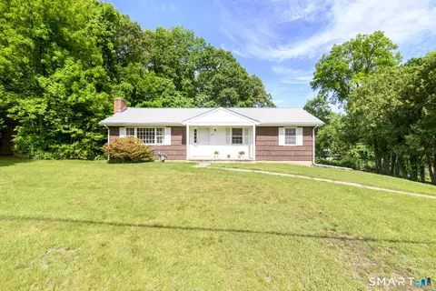 345 Haig Ave, Stamford, CT 06905