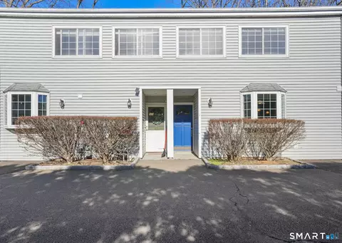 24 Decatur St #2, Cos Cob, CT 06807