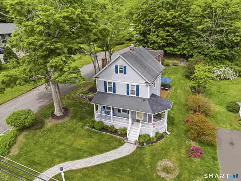405 N Main St, Winchester, CT 06098