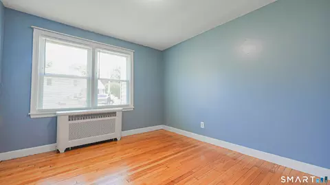 Bedroom - 114 Highland Ave, East Haven, CT 06513 photo 5 of 7