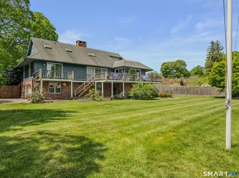 77 Essex Road Rd, Old Saybrook, CT 06475