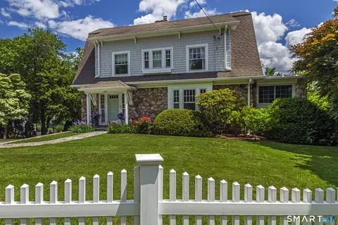 304 Main St, New Canaan, CT 06840
