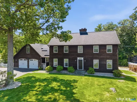447 Hart St, Bristol, CT 06010