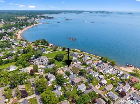 1 Maltby St, Branford, CT 06405