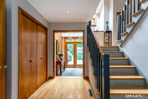 Entry Way - 51 Long Meadow Rd, Bethlehem, CT 06751 photo 1 of 3