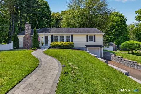 53 Harrison Rd, North Branford, CT 06471