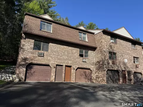 143 Pine Hill Rd #2E, Thomaston, CT 06787