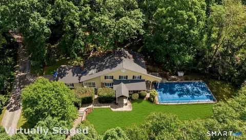 441 Cognewaugh Rd, Cos Cob, CT 06807