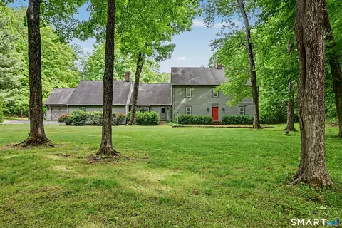 91 Obtuse Hill Rd, Brookfield, CT 06804