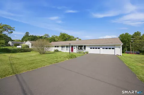 401 Juniper Ln, Cheshire, CT 06410