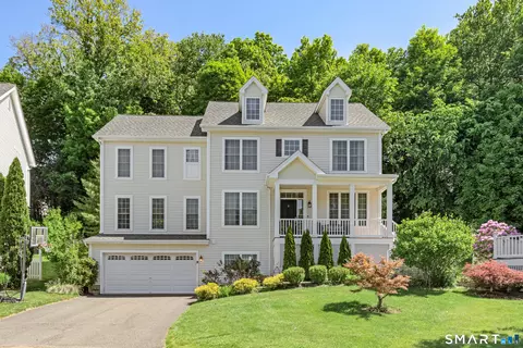 9 Washington Cir #9, Southbury, CT 06488