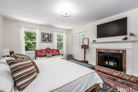 Bedroom - 23 Old Green Rd, Sandy Hook, CT 06482 photo 2 of 5