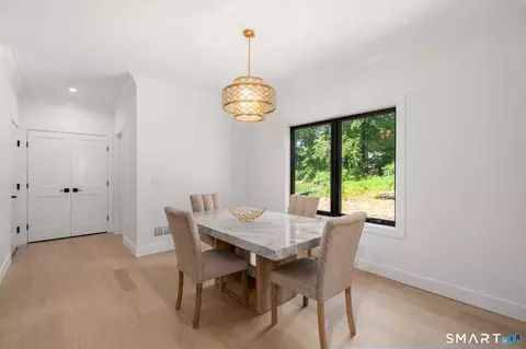 Dining - 47 Luca Ln, Wethersfield, CT 06109 photo 2 of 2