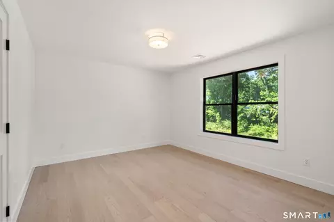 Bedroom - 47 Luca Ln, Wethersfield, CT 06109 photo 3 of 5