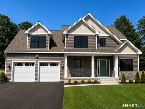 47 Luca Ln, Wethersfield, CT 06109