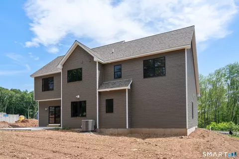 Exterior - 47 Luca Ln, Wethersfield, CT 06109 photo 5 of 5