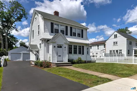 2642 Dixwell Ave, Hamden, CT 06518