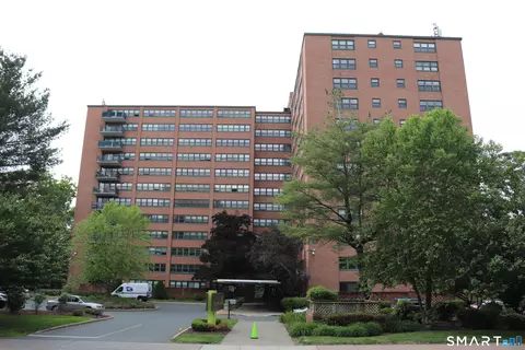 31 Woodland St #7N, Hartford, CT 06105