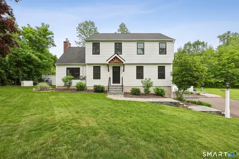 14 Cedrus Ct, Branford, CT 06405