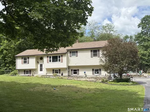 219 Kimball Rd, Lisbon, CT 06351