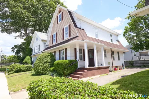 151 Eaton St, Bridgeport, CT 06604