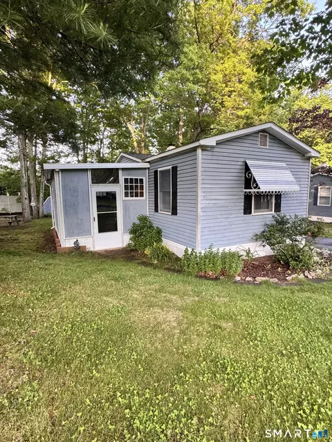 24 Stonewood Ter, Vernon, CT 06066