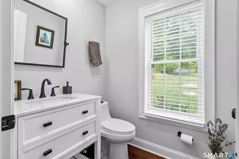 Bath - 86 Summit Rd, Prospect, CT 06712 photo 1 of 5
