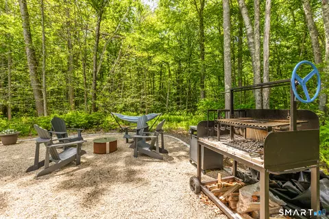 Exterior - 650 Dunn Rd, Coventry, CT 06238 photo 7 of 10
