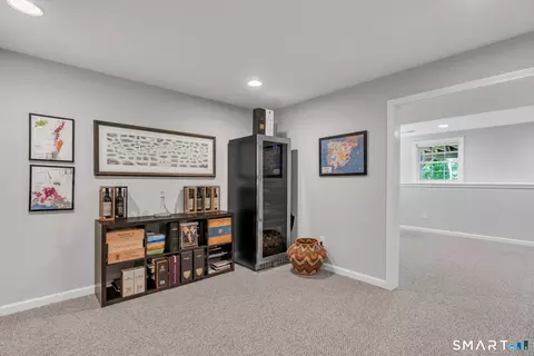 Entry Way - 650 Dunn Rd, Coventry, CT 06238 photo 4 of 5