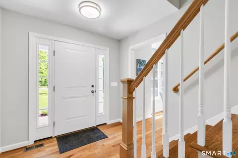 Entry Way - 650 Dunn Rd, Coventry, CT 06238 photo 2 of 5