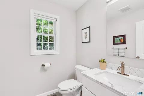 Bath - 650 Dunn Rd, Coventry, CT 06238 photo 1 of 3