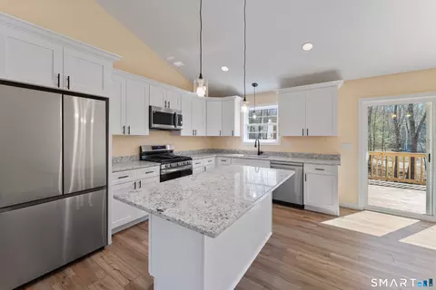 Kitchen - 99 Reilly Rd # -A, Hampton, CT 06247 photo 1 of 4