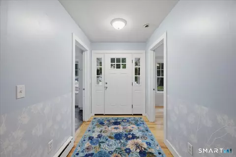 Entry Way - 82 Old Post Rd, Clinton, CT 06413 photo 1 of 4