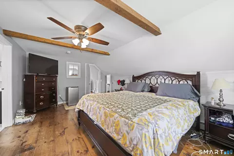Bedroom - 10 Manning Rd, Windsor Locks, CT 06096 photo 1 of 3