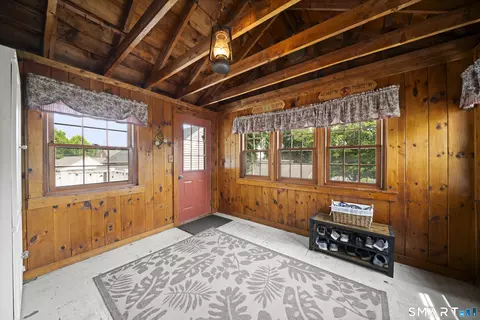 Exterior - 10 Manning Rd, Windsor Locks, CT 06096 photo 1 of 9