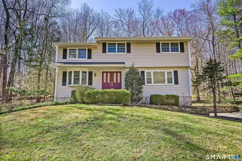 145 Wilton Rd E, Ridgefield, CT 06877