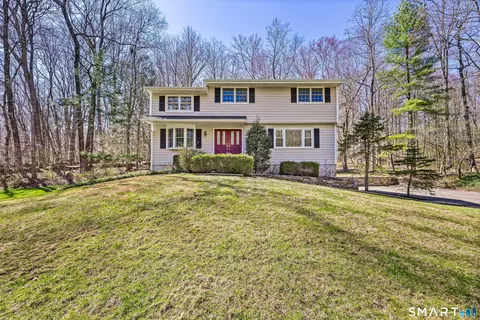 145 Wilton Rd E, Ridgefield, CT 06877