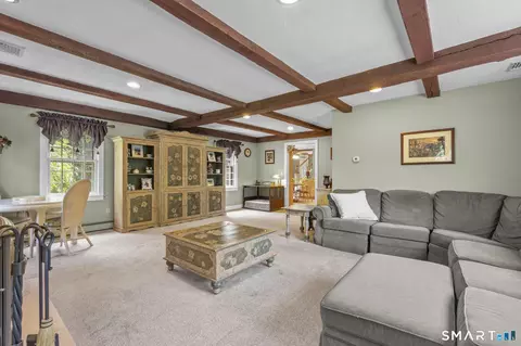 Living - 7 Hannah Ln, Monroe, CT 06468 photo 2 of 3