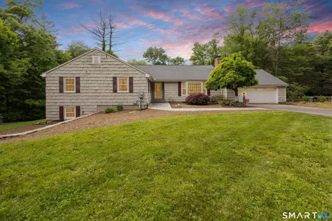 26 Brookmoor Rd, Avon, CT 06001