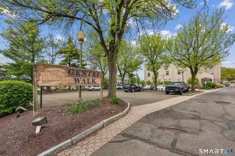 146 High St #308, Milford, CT 06460