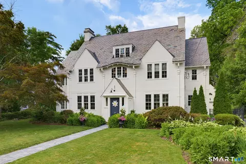 1538 Asylum Ave, West Hartford, CT 06117