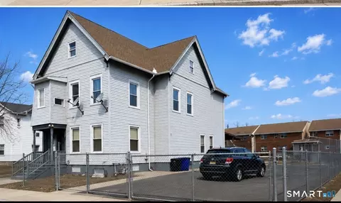 161 Thompson St, New Haven, CT 06511