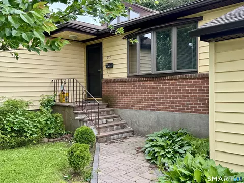 179 Brockett St, Newington, CT 06111