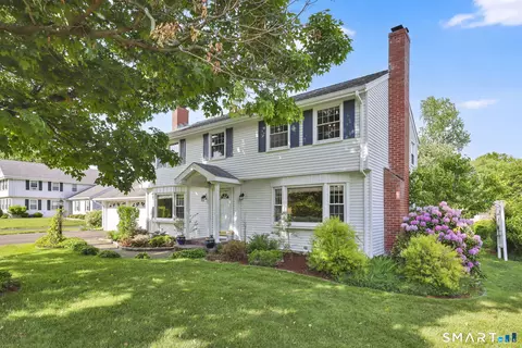 20 Cornfield Rd, Windsor, CT 06095