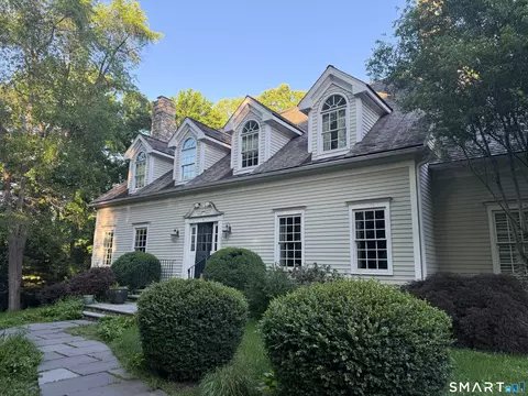 7 Old Hyde Rd, Weston, CT 06883