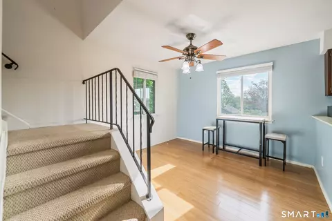 233 Derby Ave #315, Derby, CT 06418