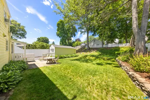 Exterior - 13 Devon Rd, Darien, CT 06820 photo 6 of 11